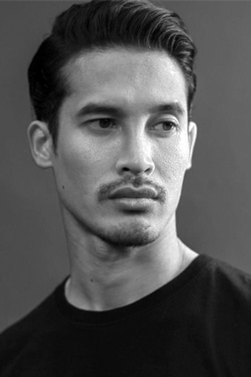 Photo of Tinn Boonpongthong, Acting