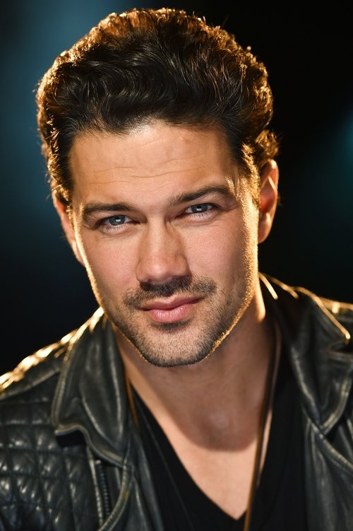 Ryan Paevey profile