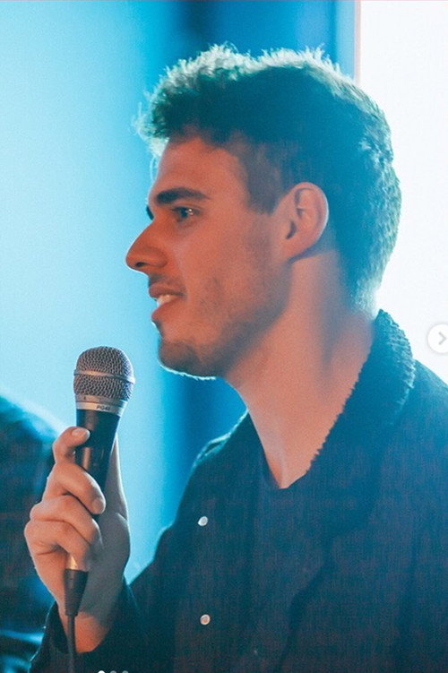 Photo of Rodrigo Oliveira, Camera