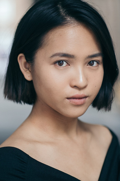 Molly Harris profile