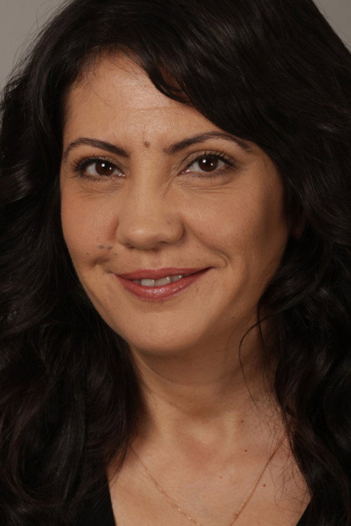 Özlem Başkaya profile