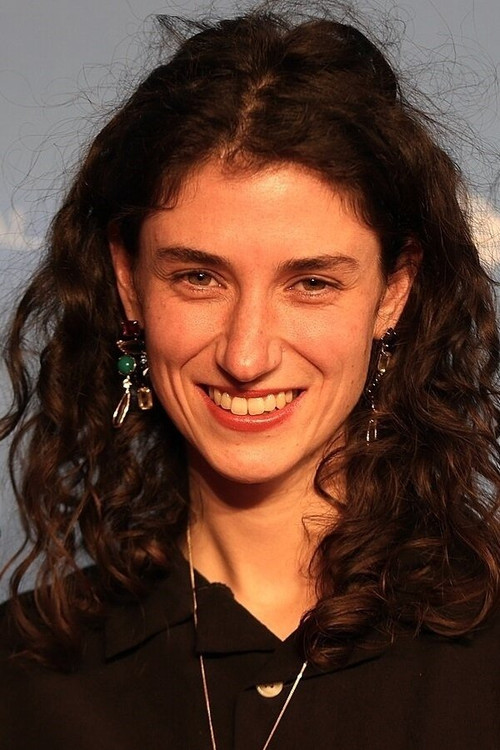 Photo of Clara Gostynski, Acting