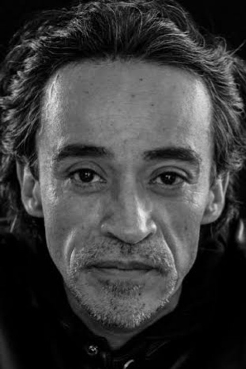 Roberto Sosa profile