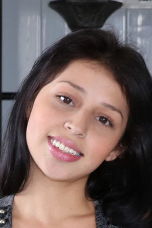 Photo of Yenny Contreras, Acting