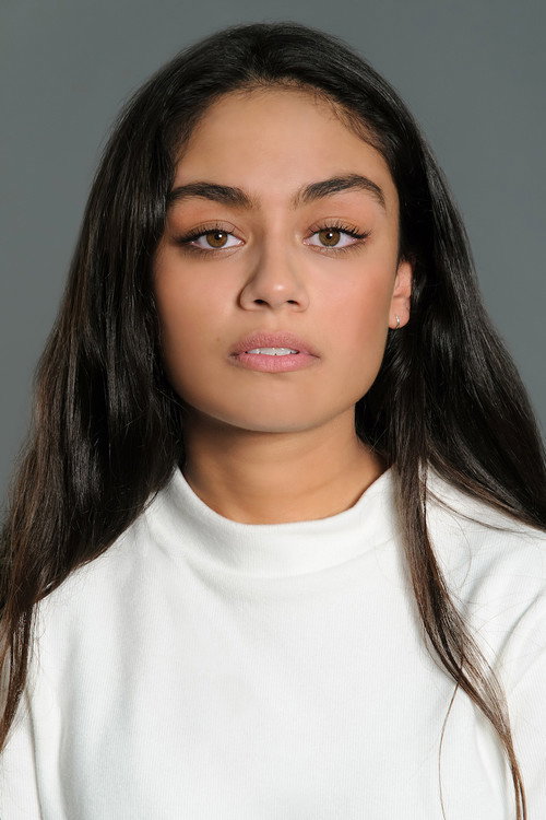 Selin Akkulak profile