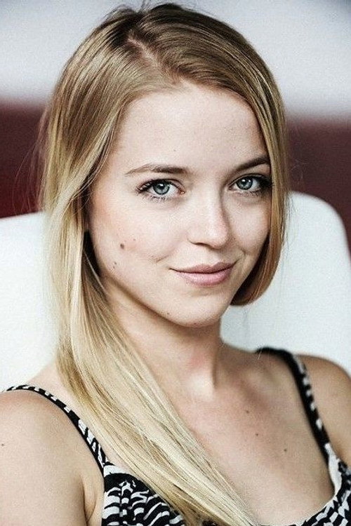 Photo of Nina Lopata, Acting