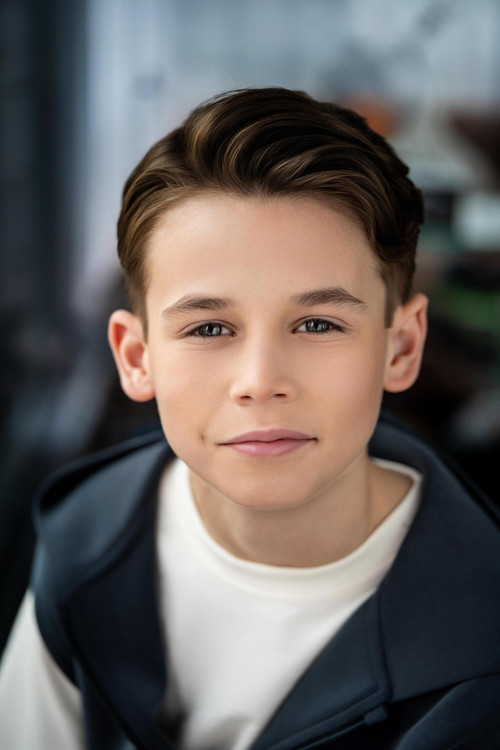 Photo of Max Baribeau, Acting