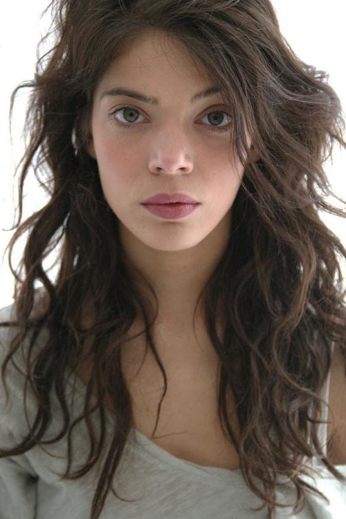 Eglantine Rembauville-Nicolle profile