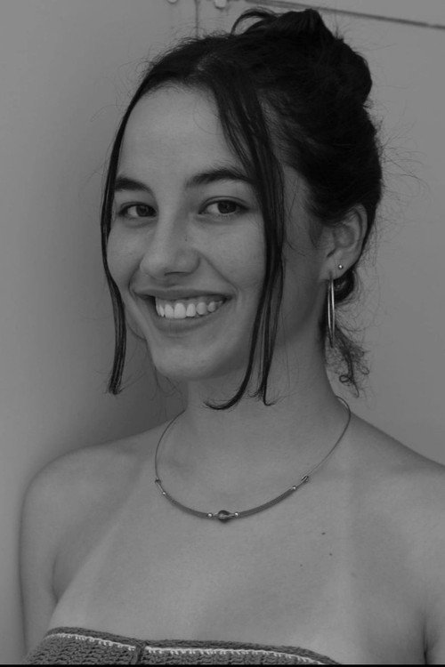 Photo of Nina Abreu, Acting