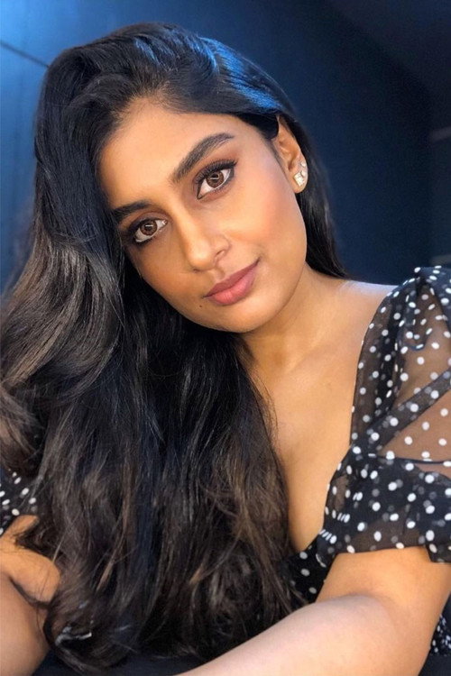 Photo of Kira Narayanan, Acting