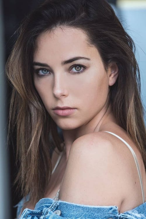 Mariel Molino profile