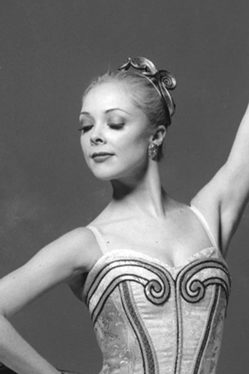 Photo of Justine Summers, Acting