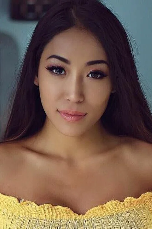 Photo of Rebecca Chen, Acting