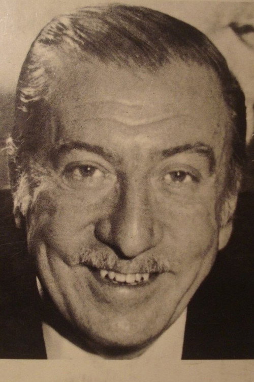 Photo of Fernando Vizcaíno Casas, Writing