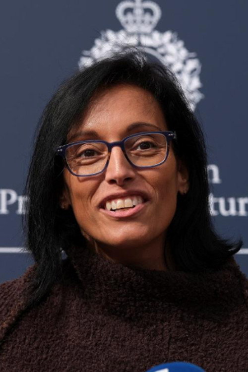 Photo of Teresa Perales, Acting
