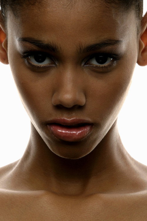 Photo of Karolin Kabakuala, Acting