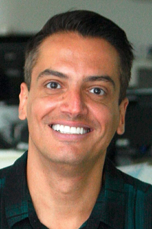 Photo of Léo Dias, Acting