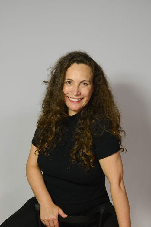 Nilmara Gomes profile