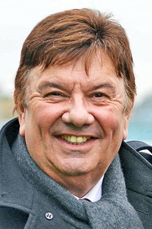 Photo of Des Lee, Acting