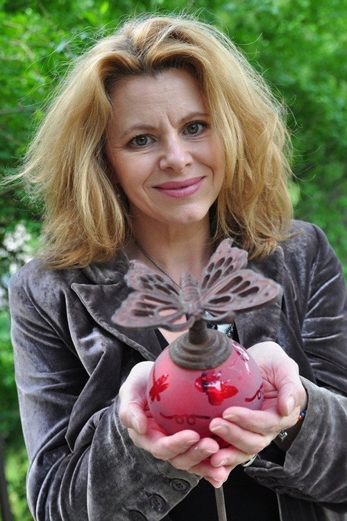 Photo of Julia Müller, Production