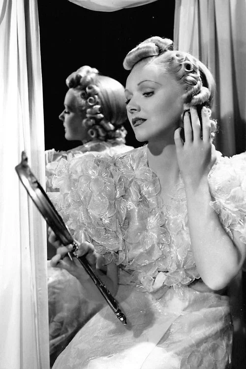 Photo of Wyn Cahoon, Acting