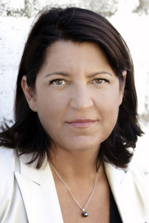 Christine Moore profile