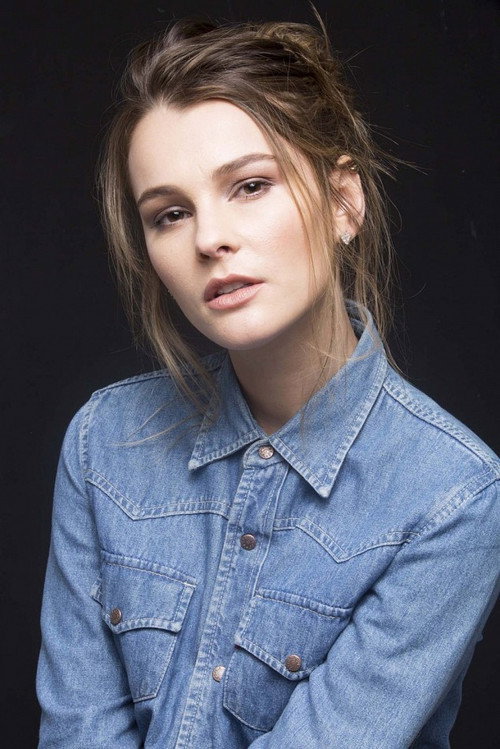 Photo of Karina Brunel, Acting