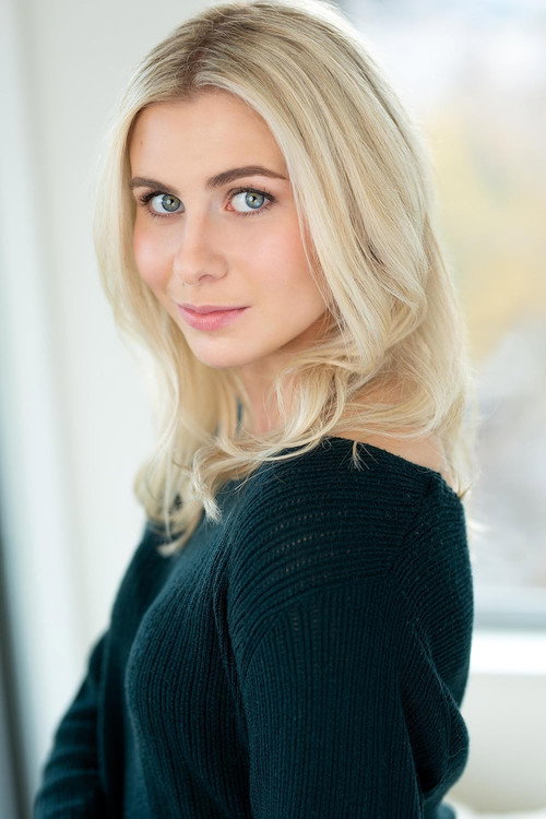 Photo of Madi Drescher, Acting
