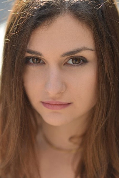 Suzanna Papian profile