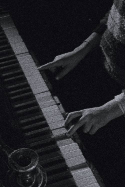 Movie poster for O Piano (1975)