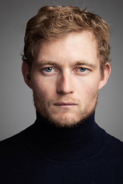 Photo of Oliver Smiles, Acting