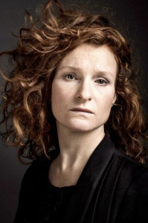 Julie Sicard profile