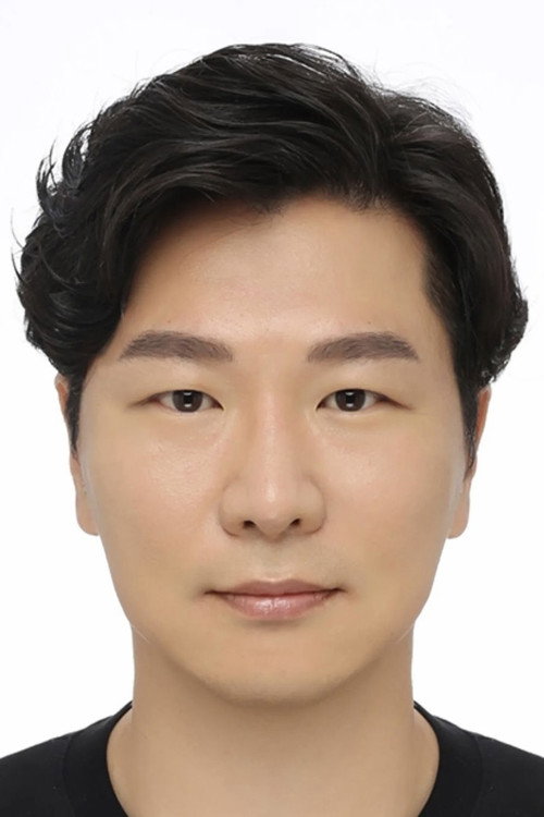 Photo of Kim Si-deok, Acting