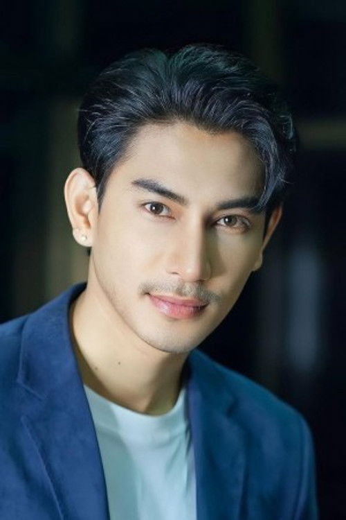 Paksawat Bunluesap profile