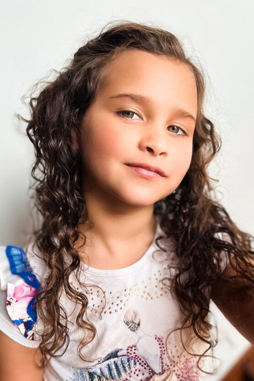 Photo of Athéna Henry, Acting