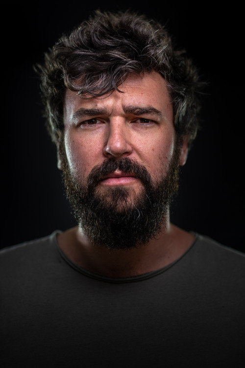 Damian Nenow profile