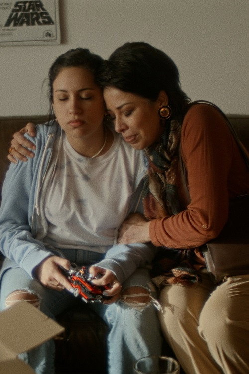 Movie poster for La importancia de un sofá (2023)