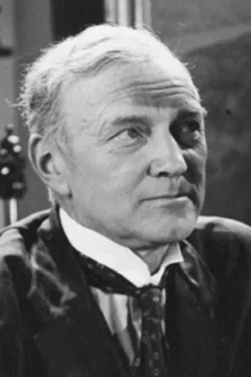 Photo of Nils Dahlgren, Acting