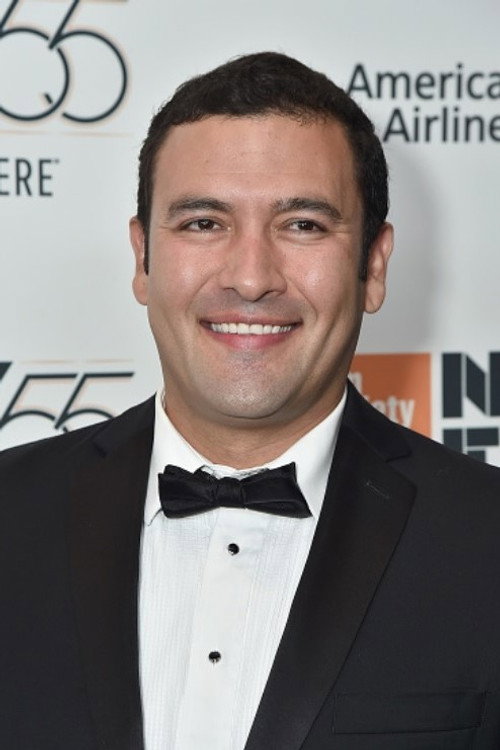 Photo of Raul Torres, Acting