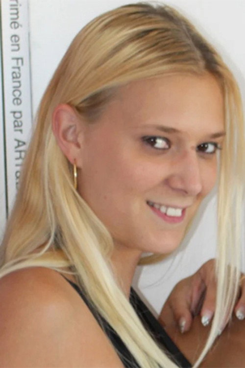 Photo of Mallory Moore, Acting