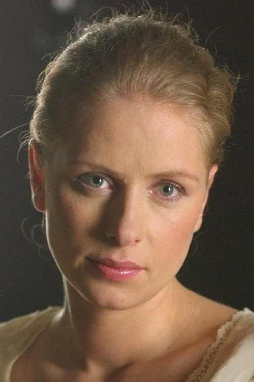 Photo of Karolina Lutczyn, Acting