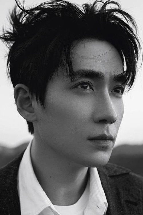 Zhu Yilong profile