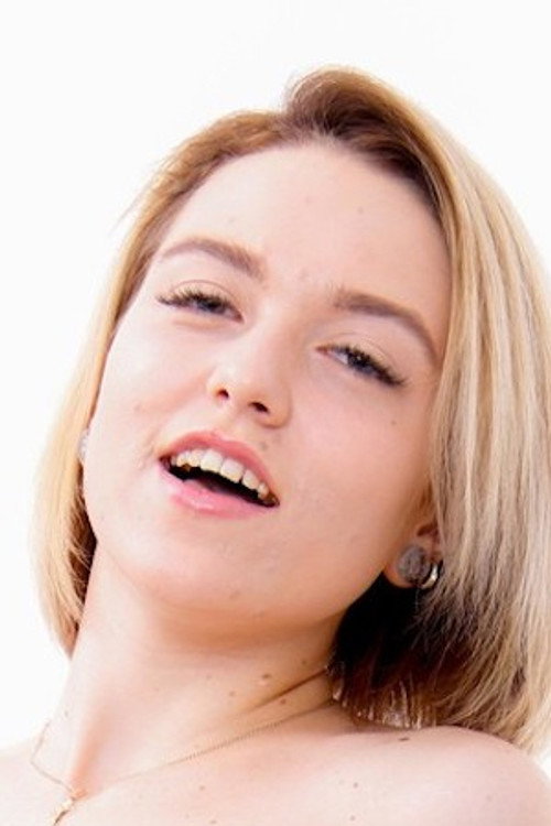 Photo of Jessica V, Acting