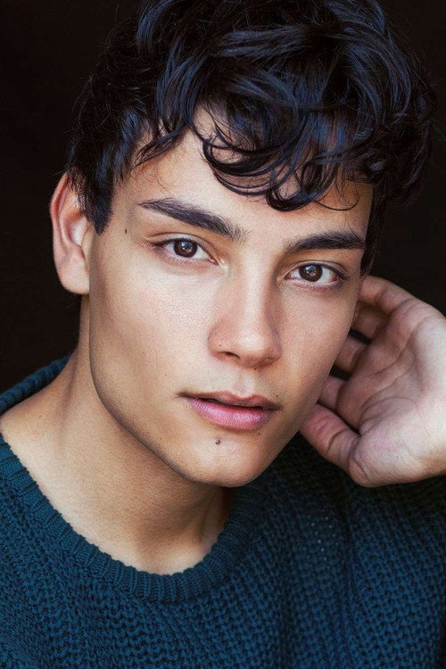 Photo of Evan Evagora, Acting
