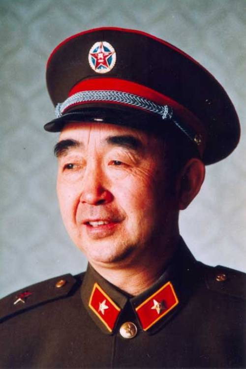 Photo of Lu Zhuguo, Writing
