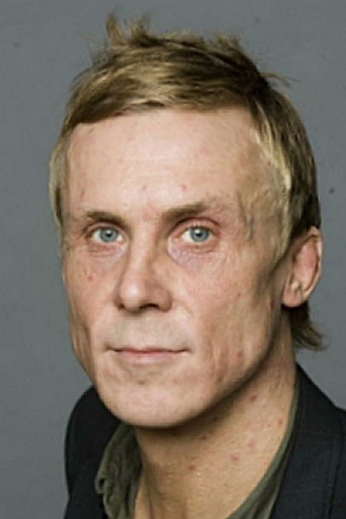 Simon Norrthon profile