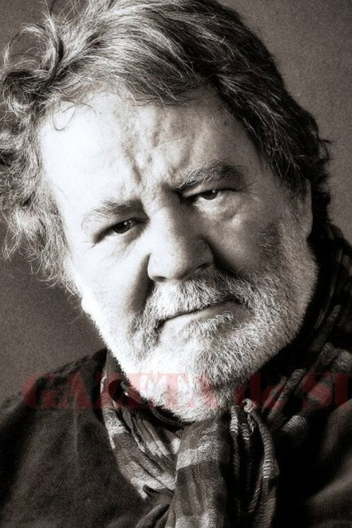 Photo of Valer Dellakeza, Acting