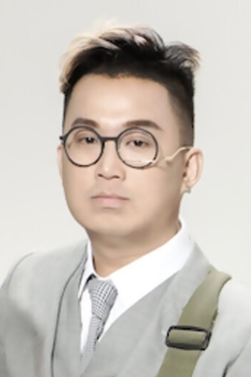 Photo of Siugwai Woo, Acting