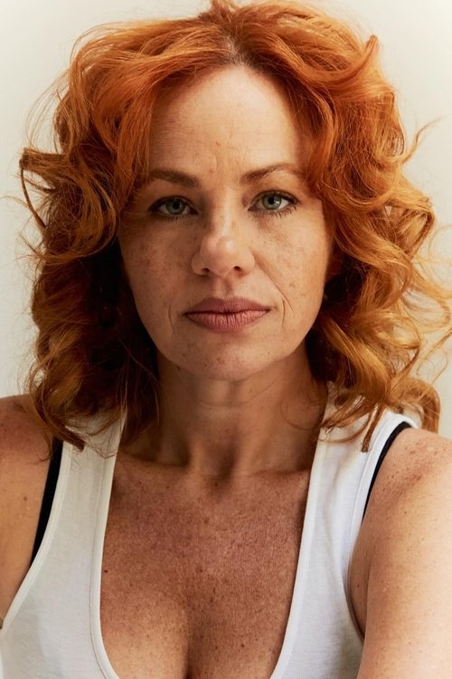 Karine Teles profile