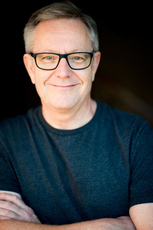 Jonathan Biggins profile